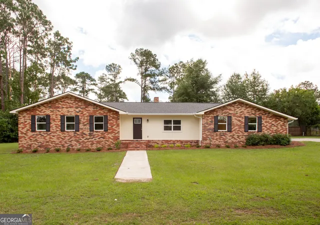Homes for sale in Waycross, GA | 2608 Winchester Rd, Waycross, GA 31501 | MLS# 10789855