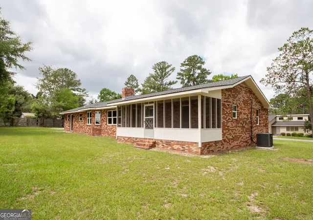 Homes for sale in Waycross, GA | 2608 Winchester Rd, Waycross, GA 31501 | MLS# 10789855