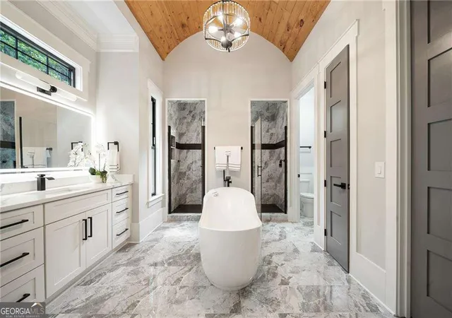 Photo 2 of Mansion for sale at 101 Attwater Cir, Dawsonville, GA 30534 | MLS# 10771722 | Listing updated on 2026-09-10