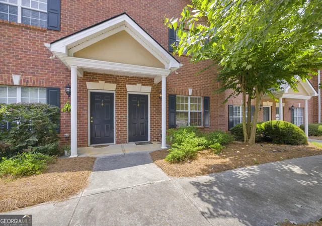 2nd image of 205 Woodstone Dr #APT 8, Athens, GA 30605 | MLS# 10808978