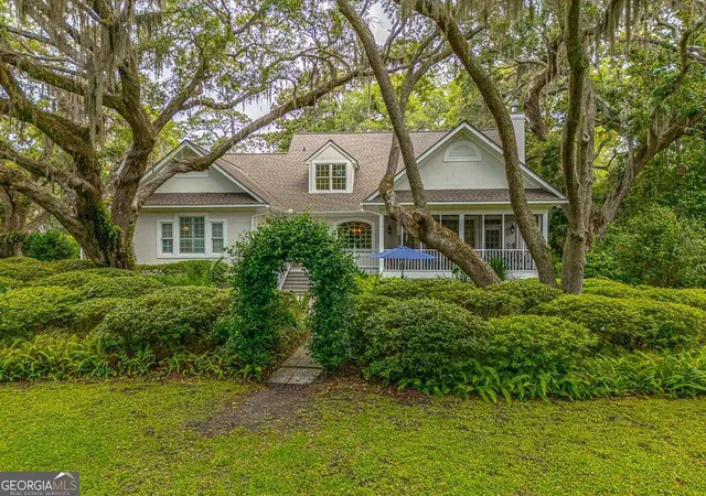 69th image of 31 Tanglewood Rd, St. Simons, GA 31522 | MLS# 10785913
