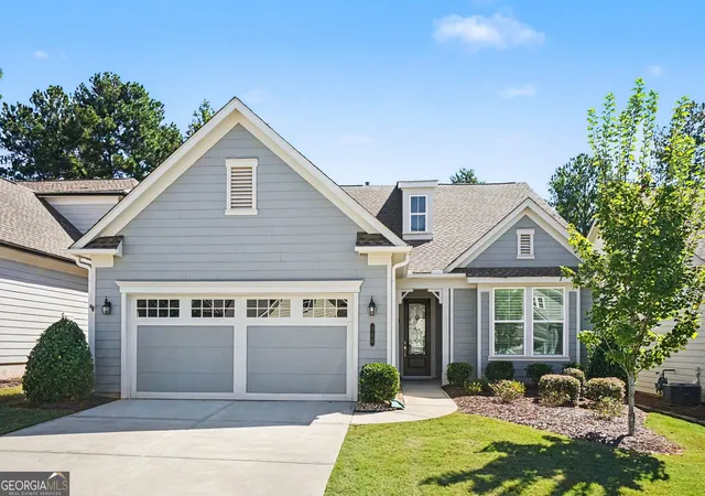 Photo 1 of Single family home for sale at 380 Falcon Way, Hoschton, GA 30548 | MLS# 10869186 | Listing updated on 2026-10-23