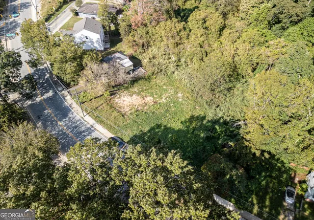 Photo 3 of Land for sale at 889 Hollywood Rd, Atlanta, GA 30318 | MLS# 10628889 | Listing updated on 2025-11-04