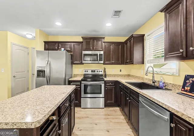 Photo 3 of Single family home for sale at 84 Harvest Ln, Rockmart, GA 30153 | MLS# 10816518 | Listing updated on 2026-09-05