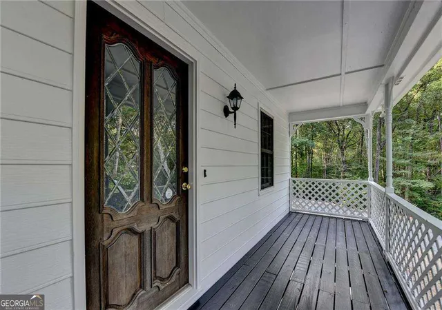 Photo 3 of Single family home for sale at 214 Valley Brk Dr, Woodstock, GA 30188 | MLS# 10788041 | Listing updated on 2026-10-30