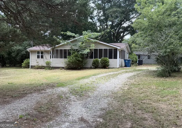 1st image of 122 Alexander Rd, Mcdonough, GA 30253 | MLS# 10797966