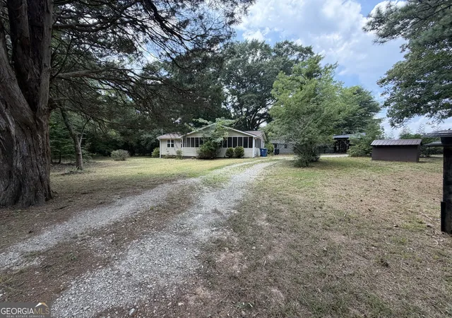 2nd image of 122 Alexander Rd, Mcdonough, GA 30253 | MLS# 10797966