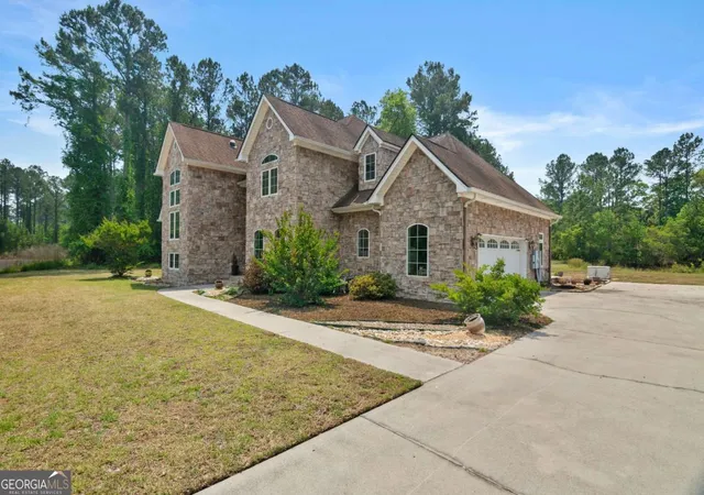 Photo 3 of Single family home for sale at 1198 Fiddlers Cvs Ne, Townsend, GA 31331 | MLS# 10752920 | Listing updated on 2026-09-24