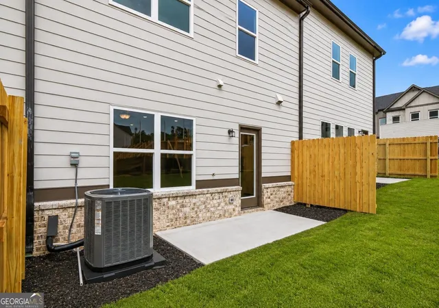 3rd image of 4305 Fern River Bnd #22, Norcross, GA 30093 | MLS# 10785445