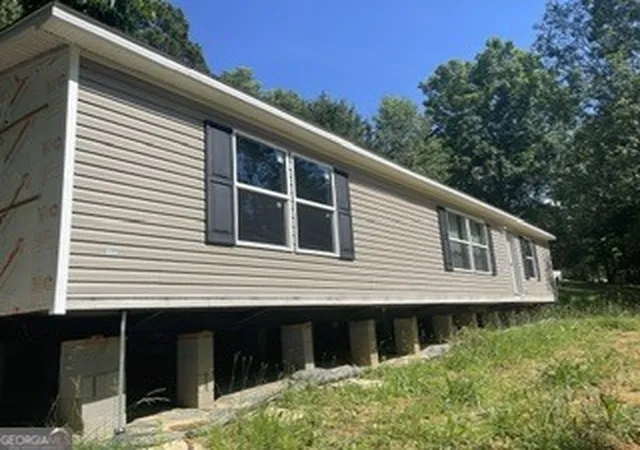 Photo 3 of Manufactured home for sale at 35 Brent Cir Sw, Cartersville, GA 30120 | MLS# 10796316 | Listing updated on 2026-09-05
