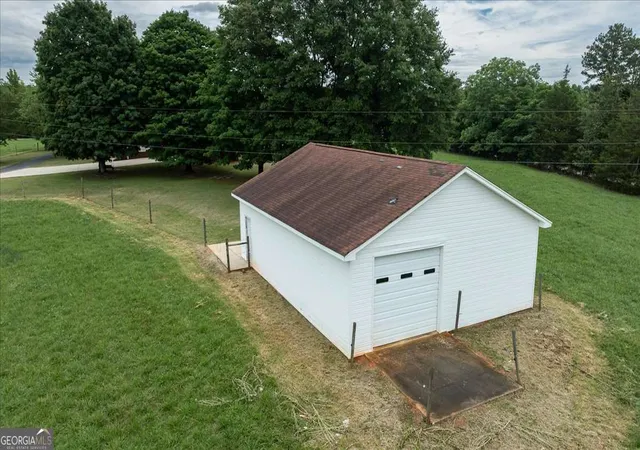 Photo 3 of House for sale at 463 Arnoldsville Rd, Winterville, GA 30683 | MLS# 10791236 | Listing updated on 2026-08-15