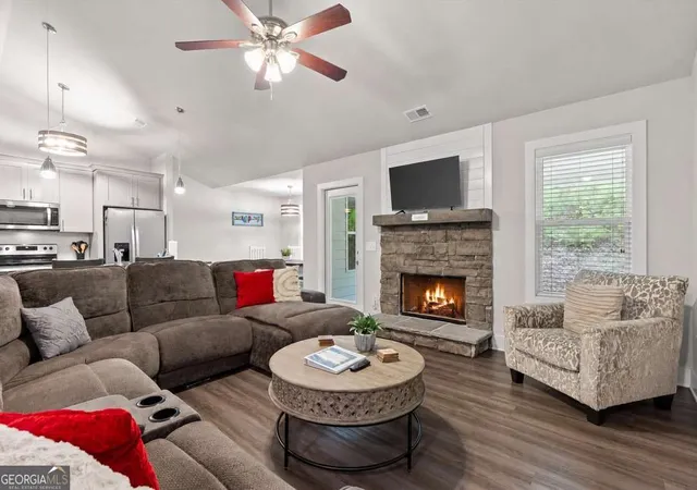 Photo 4 of Single family home for sale at 287 Warlick Cir, Ellijay, GA 30540 | MLS# 10810541 | Listing updated on 2026-09-30