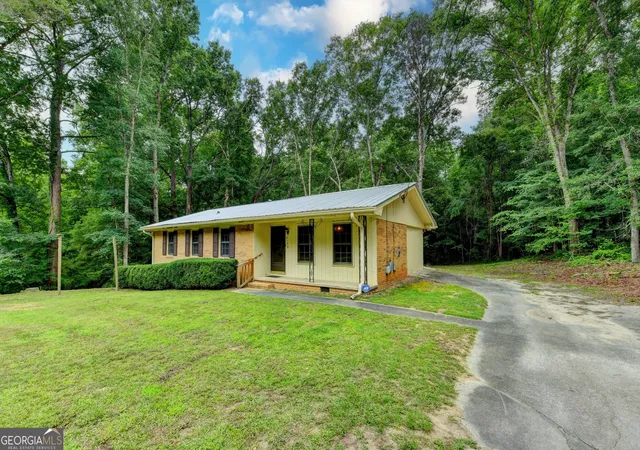 1st image of 2140 Irwin Bridge Rd Nw, Conyers, GA 30012 | MLS# 10782786