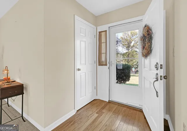 Photo 2 of Sale Pending at 200 N Wesleyan Cir, Macon, GA 31210 | MLS# 10624283 | Listing updated on 2025-12-02