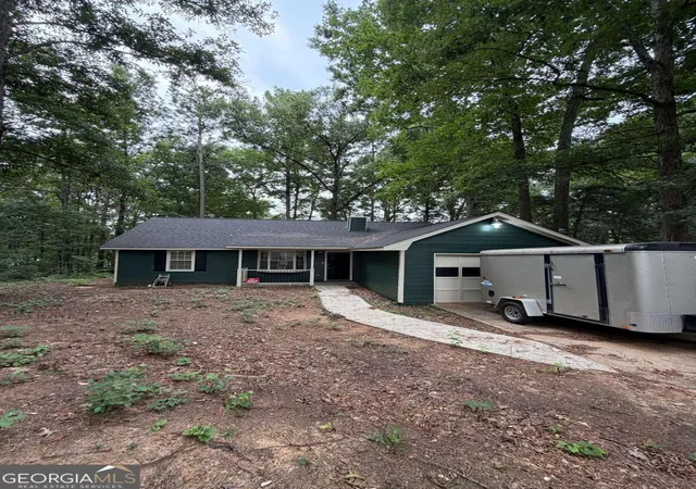 Photo 1 of Single family home for sale at 1094 Crystal Lake Rd, Atlanta, GA 30349 | MLS# 10817745 | Listing updated on 2026-08-17