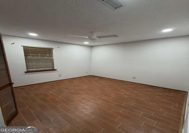 Photo 3 of Single family home for sale at 1094 Crystal Lake Rd, Atlanta, GA 30349 | MLS# 10817745 | Listing updated on 2026-08-17