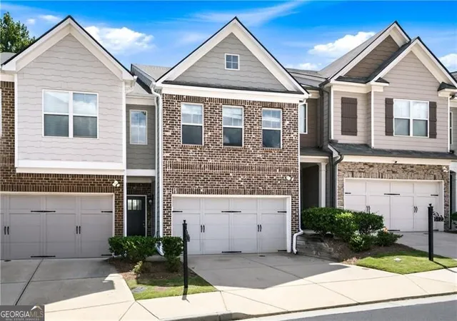3rd image of 5825 Radford Loop, Fairburn, GA 30213 | MLS# 10830473
