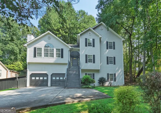 1st image of 6484 Victory Dr, Acworth, GA 30102 | MLS# 10832288