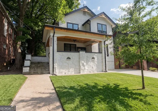 Photo 1 of Single family home for sale at 1456 S Gordon St Sw, Atlanta, GA 30310 | MLS# 10797439 | Listing updated on 2026-08-28
