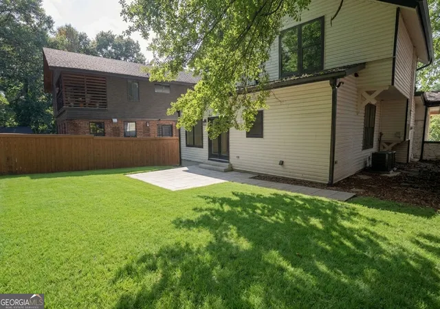 Photo 2 of Single family home for sale at 1456 S Gordon St Sw, Atlanta, GA 30310 | MLS# 10797439 | Listing updated on 2026-08-28