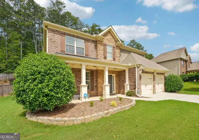 3rd image of 804 Springs Crest Dr, Dallas, GA 30157 | MLS# 10811530