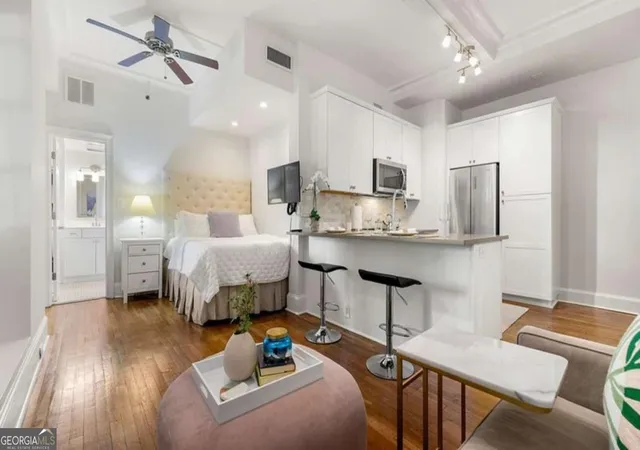 1st image of 30 5Th St Ne #203, Atlanta, GA 30308 | MLS# 10752955