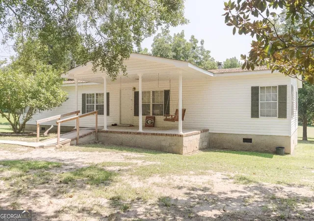 Photo 1 of Sale Pending at 3060 Centerville Rd, Lexington, GA 30648 | MLS# 10816670 | Listing updated on 2026-09-08