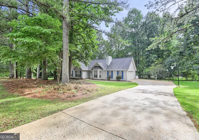 2nd image of 188 Widewater Dr, Newnan, GA 30265 | MLS# 10805561