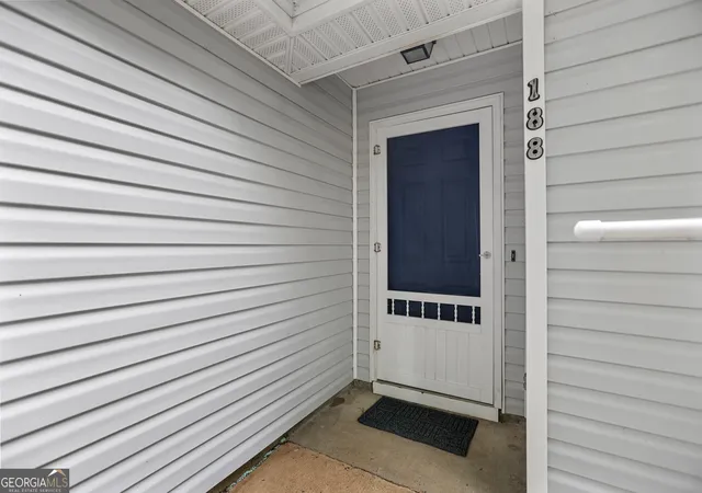 3rd image of 188 Widewater Dr, Newnan, GA 30265 | MLS# 10805561