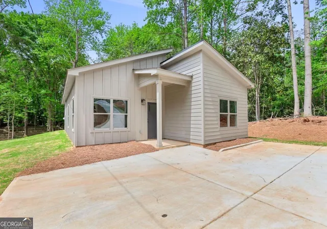 1st image of 150 Lincoln St, Hogansville, GA 30230 | MLS# 10808281