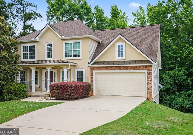 Photo 1 of Single family home for sale at 90 Overlook Trl, Hampton, GA 30228 | MLS# 10772325 | Listing updated on 2026-09-04