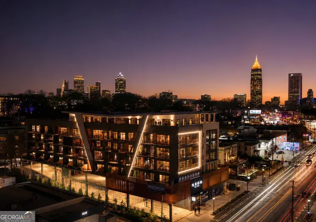 Photo 2 of Condo for sale at 567 Ponce De Leon Ave #504, Atlanta, GA 30308 | MLS# 10827591 | Listing updated on 2026-09-14