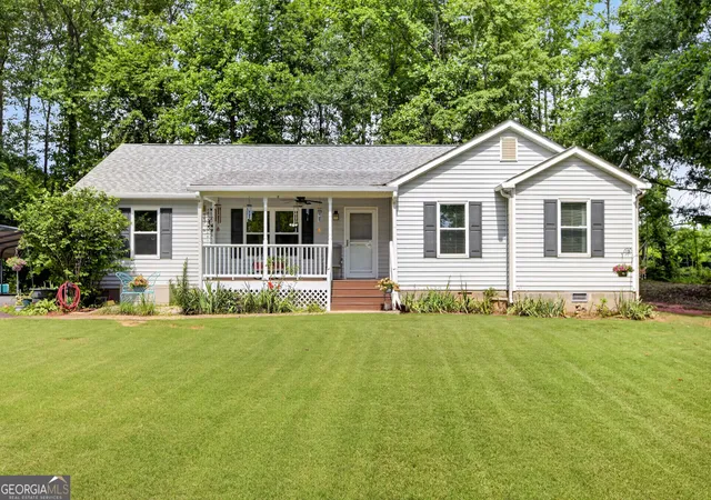 1st image of 3771 Castleberry Rd, Cumming, GA 30040 | MLS# 10782281