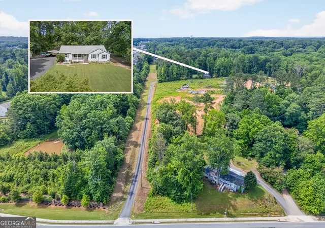 5th image of 3771 Castleberry Rd, Cumming, GA 30040 | MLS# 10782281