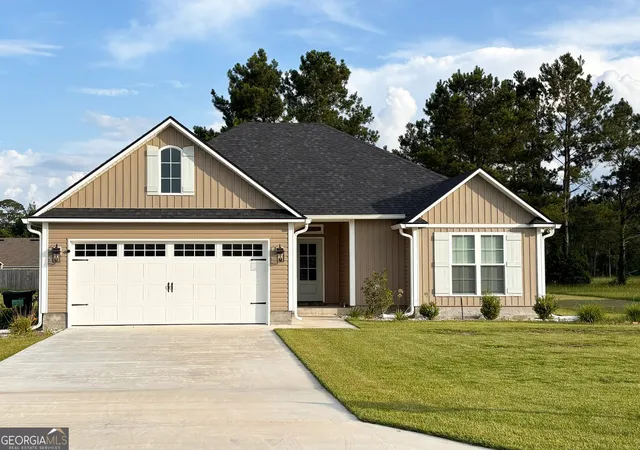 1st image of 17 Ray Dr, Ray City, GA 31645 | MLS# 10800078