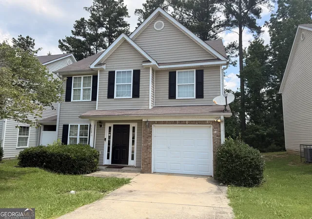 Homes for sale in Union City, GA | 6229 Hickory Lane Cir, Union City, GA 30291 | MLS# 10800088