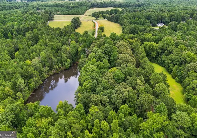Photo 3 of Sale Pending at 212 Joe Lane Rd, Jackson, GA 30233 | MLS# 10821952 | Listing updated on 2026-08-29