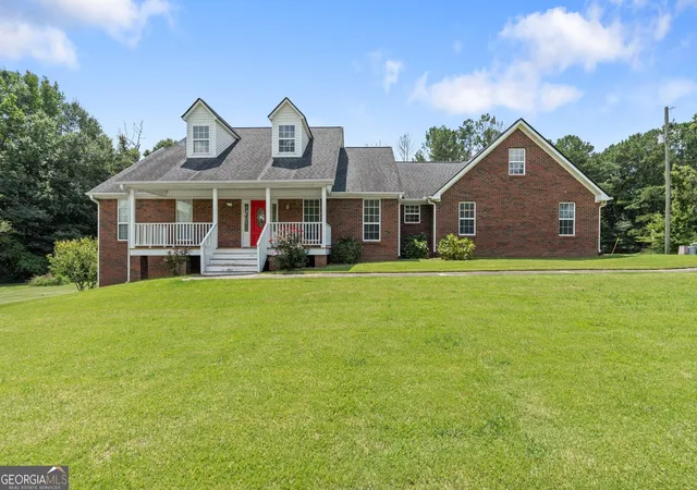 1st image of 5583 Angham Rd, Powder Springs, GA 30127 | MLS# 10824620