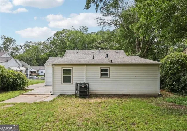 18th image of 2242 Jernigan Dr Se, Atlanta, GA 30315 | MLS# 10784629