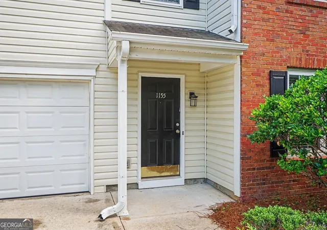 Photo 2 of Single family home for sale at 1155 Bramlett Blvd, Lawrenceville, GA 30045 | MLS# 10812590 | Listing updated on 2026-09-13