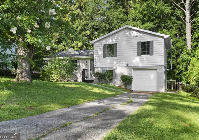 2nd image of 4424 Twin Creek Dr Ne, Kennesaw, GA 30144 | MLS# 10819472