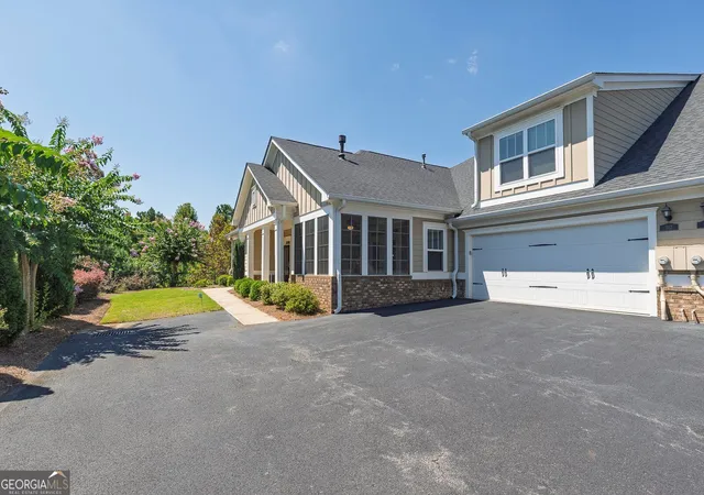 Photo 3 of Condo for sale at 312 Cherokee Station Cir, Woodstock, GA 30188 | MLS# 10834077 | Listing updated on 2026-09-10