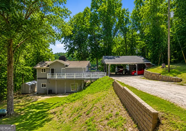3rd image of 405 Miller Rd, Covington, GA 30014 | MLS# 10785760