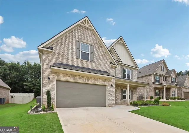 2nd image of 525 Gregs Pl, Mcdonough, GA 30253 | MLS# 10793067