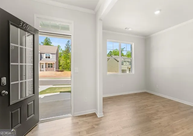 Photo 3 of Sale Pending at 375 Belmont Dr, Cartersville, GA 30120 | MLS# 10795989 | Listing updated on 2026-07-24