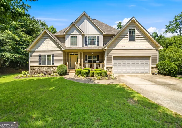 Photo 3 of Single family home for sale at 290 Autumn Crk, Senoia, GA 30276 | MLS# 10786246 | Listing updated on 2026-09-09