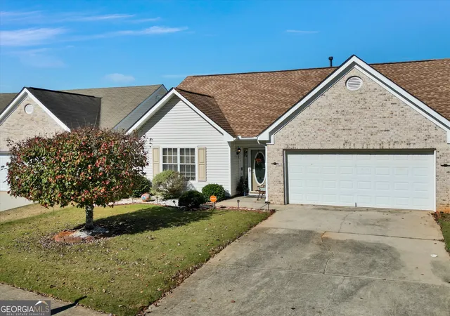 Photo 3 of Sale Pending at 150 Charleston Pl, Covington, GA 30016 | MLS# 10633323 | Listing updated on 2026-01-12