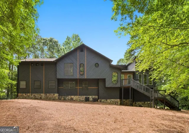 1st image of 4361 Bishop Lake Rd, Marietta, GA 30062 | MLS# 10821470