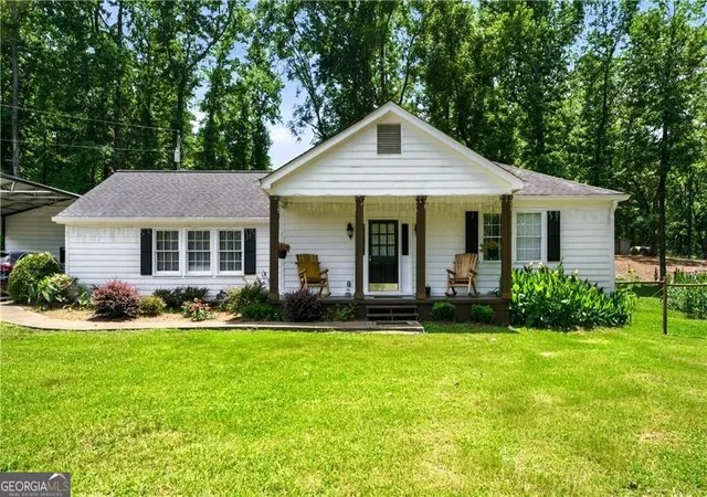 1st image of 1042 Carl Bramlett Rd, Winder, GA 30680 | MLS# 10822038