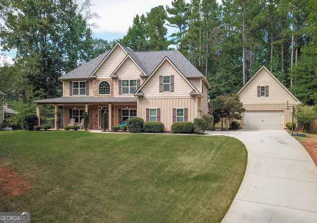 1st image of 201 Rocky Bay Ln, Senoia, GA 30276 | MLS# 10827576